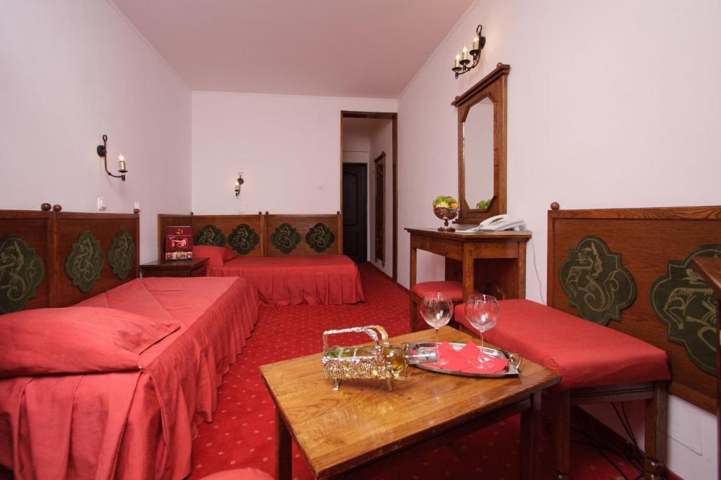 Hotel Castel Dracula Piatra Fantanele Rum bild