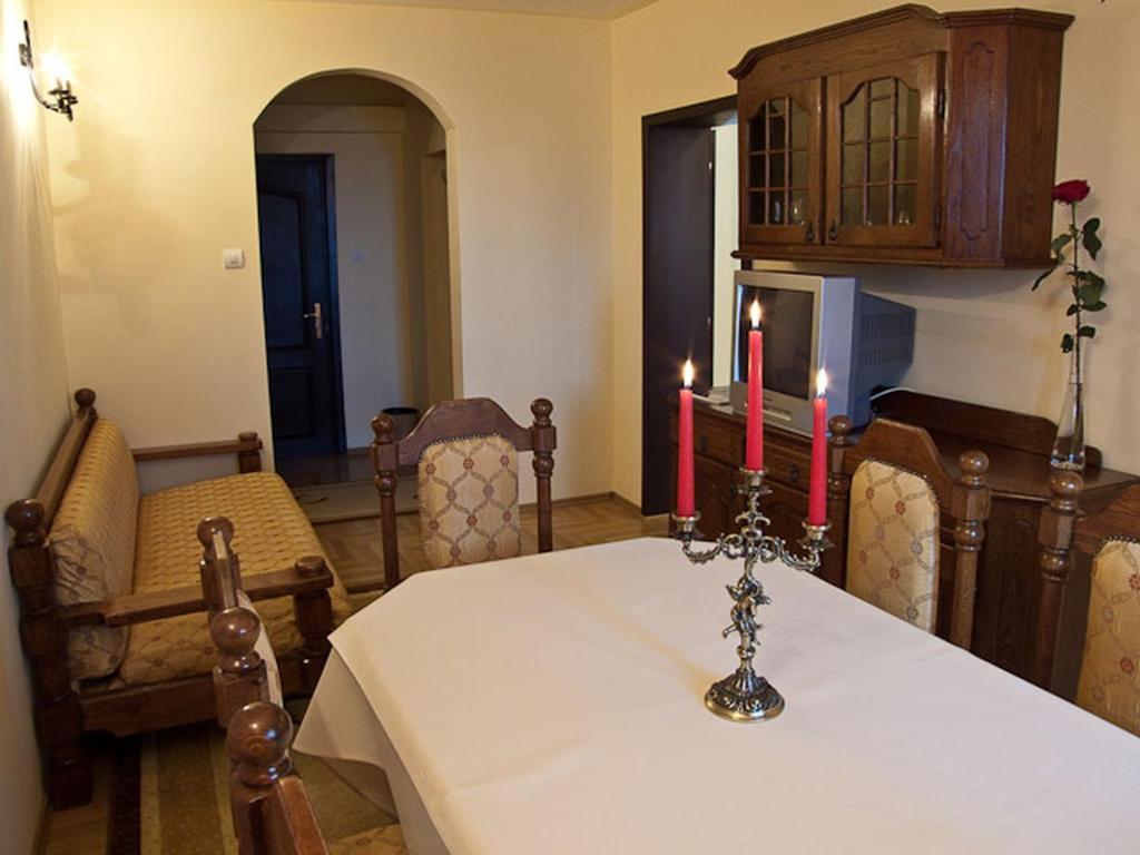 Hotel Castel Dracula Piatra Fantanele Exteriör bild